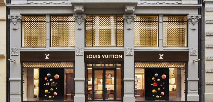 Christian Dior preluat de Louis Vuitton